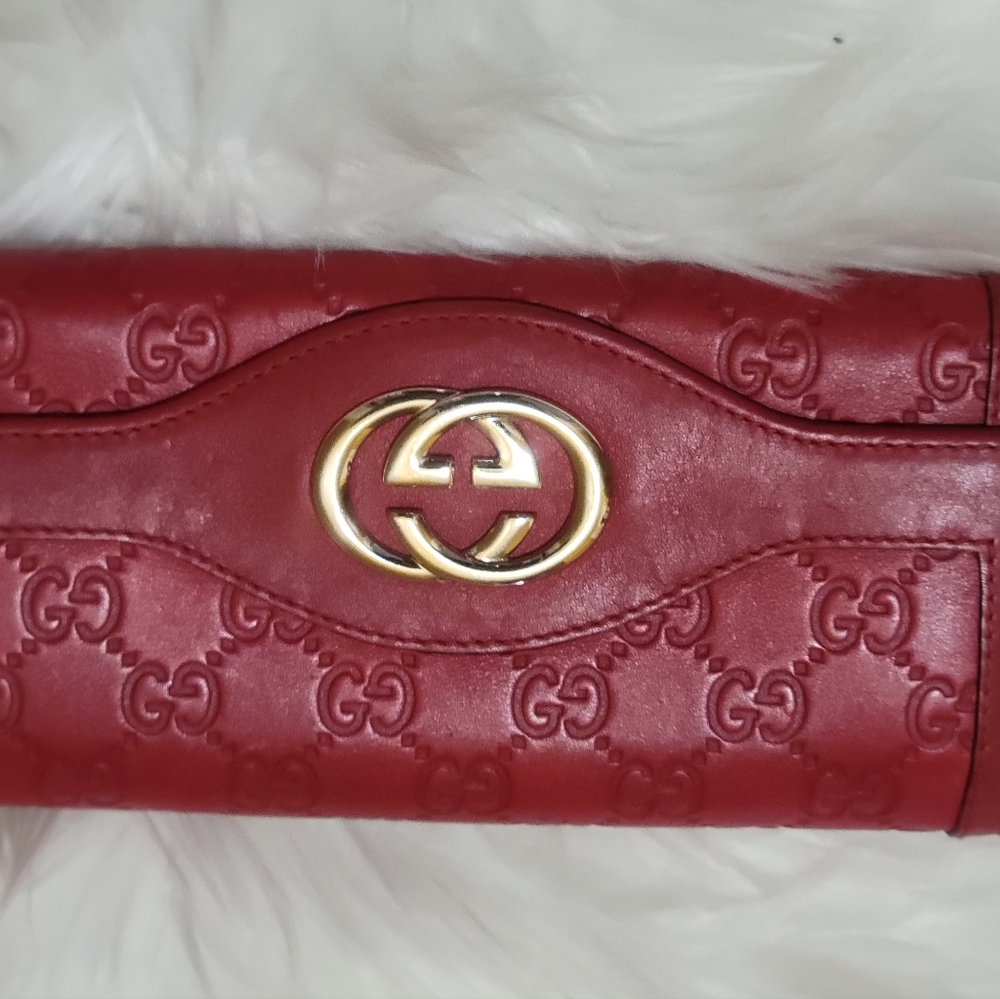Gucci wallet